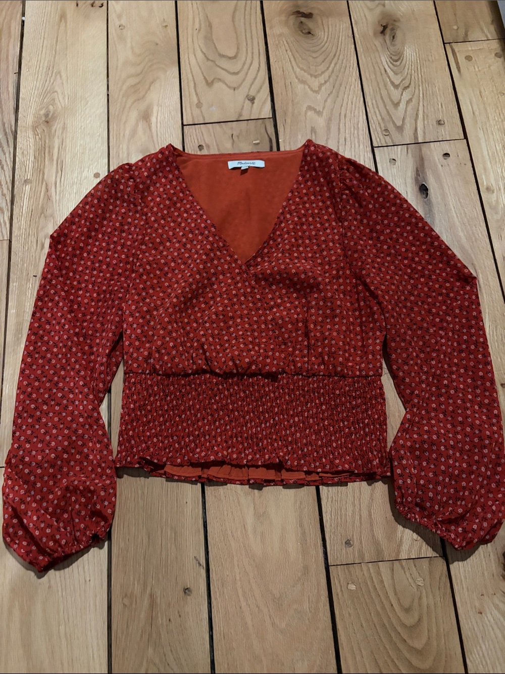 Madewell Red Floral V-Neck Smocked Waist Long-Sleeve Top